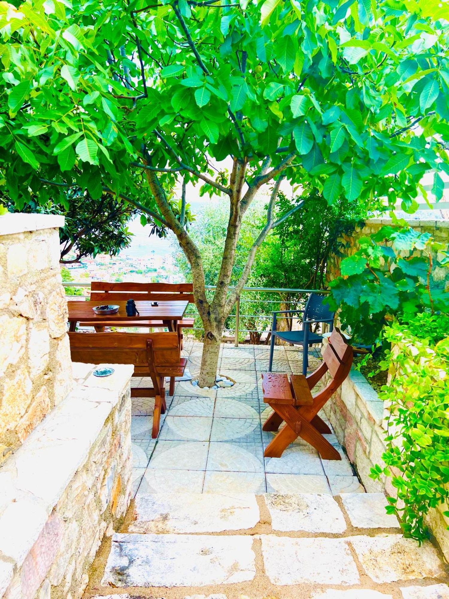 Mistral Inn Himara Zewnętrze zdjęcie